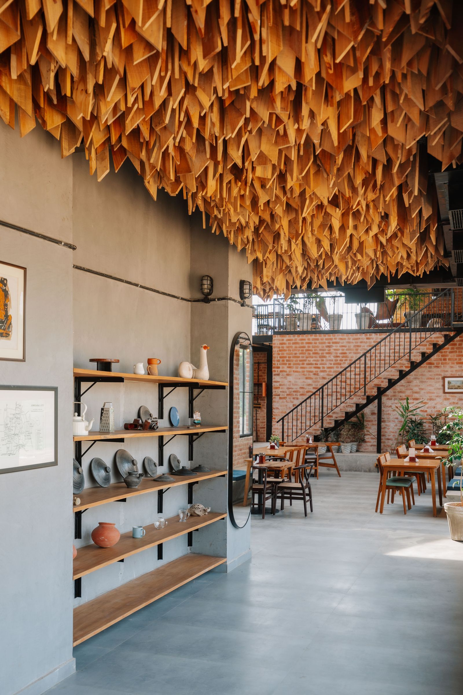 The Barnyard Co. — origami ceiling installation and display shelves